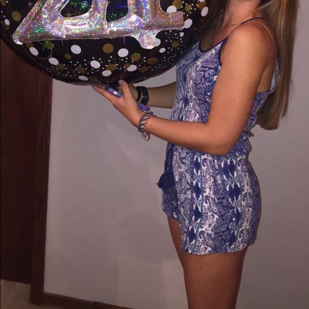 Super cute romper ‼️